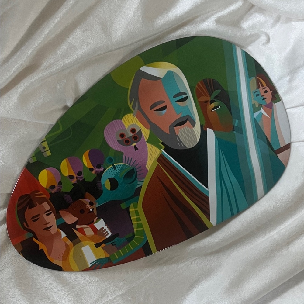 Disney Parks Under the Twin Suns Cantina Plate by Jeff Granito NWT